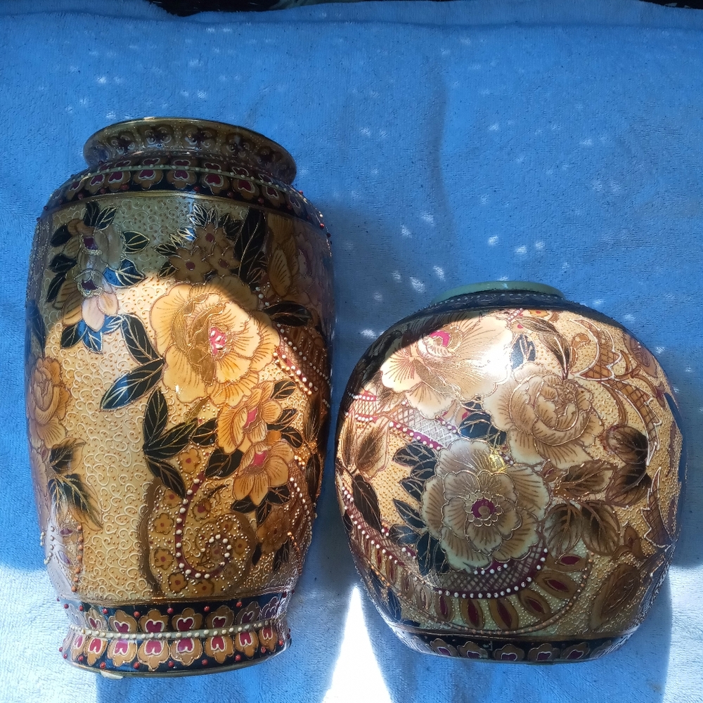 Gold vase